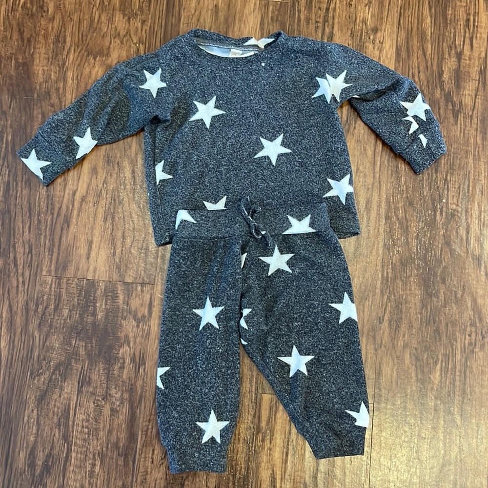Dark grey super soft and comfy outfit